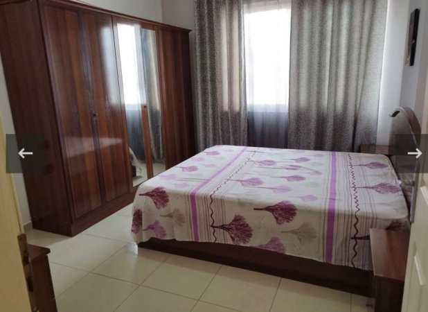 Jepet me Qira Apartament 1+1 i Konvertuar në 2+1 ne Yzberisht (pranë Bar Unik),  400 €uro