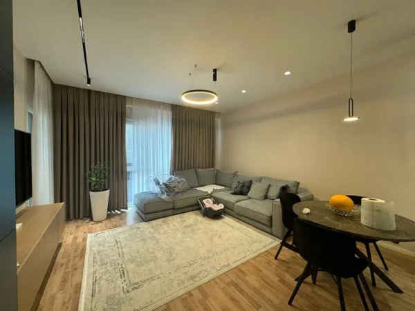 Tirane, shitet apartament 1+1 , 74 m² 178.000 € 