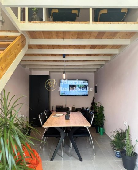 Tirane, jepet me qera ambjent biznesi Kati 1, 20 m² 350 € (Ish Fusha e Aviacionit)