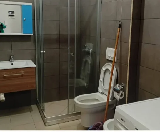 Vlore, jepet me qera apartament 2+1 Kati 7, 500 € 