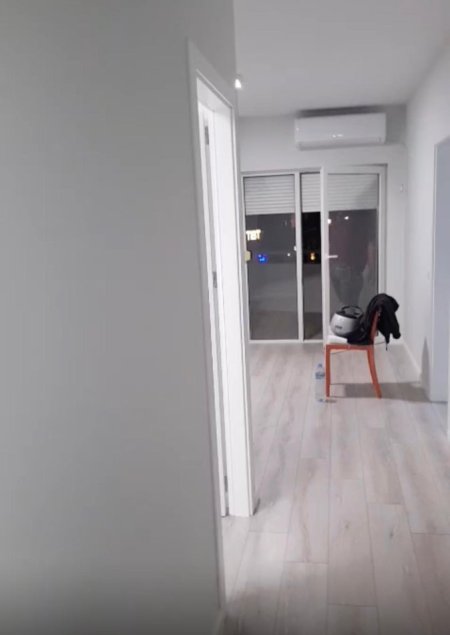 Tirane, jepet me qera apartament 2+1 Kati 3, 80 m² 600 € (Don Bosko)