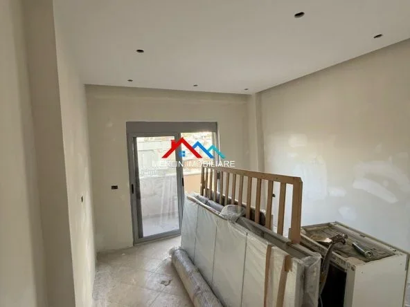 Tirane, shitet apartament 2+1+Ballkon Kati 7, 110 m² 125.000 € (RRUGA MUHAMED DELIU,FRESK)