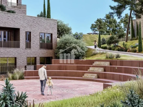 Tirane, shitet Vile 3 Katshe , 361 m² 727.000 € (NË MJULL – BATHORE, 5 MIN NGA TEG)