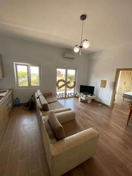 jepet me qera apartament , 60 m² 360 € (farke)