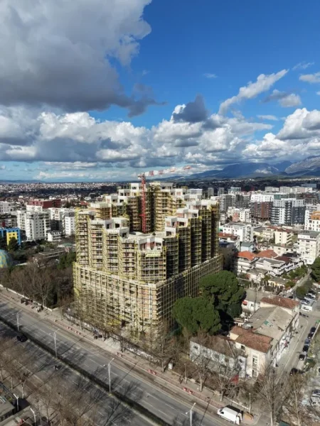 Tirane, shitet apartament 2+1+Ballkon Kati 5, 120 m² 198.200 € (Dritan Hoxha)