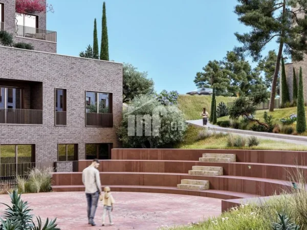 Tirane, shitet apartament 2+1 , 204 m² 378.220 € (NË MJULL – BATHORE, 5 MIN NGA TEG)