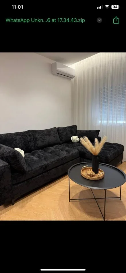 Jepet Apartament me Qera  Luks tek  Liqeni Artificial,,   1.000 €uro
