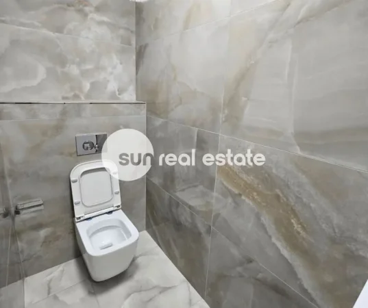 Tirane, shitet ambjent biznesi Kati 9, 202 m² (MBIKALIMI I KAMZES)