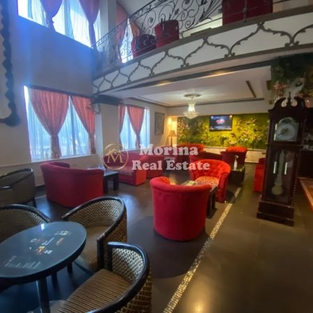 Tirane, jepet me qera ambjent biznesi Kati 1, 4.000 m² 5.000 € (Paskuqan)