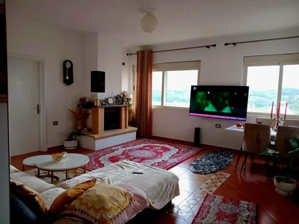 Tirane, jepet me qera apartament 1+1 Kati 5, 65 m² 600 € 