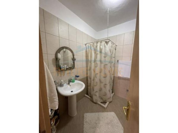 Tirane, jepet me qera apartament 2+1+BLK Kati 5, 100 m² 400 Euro (Unaza e re)