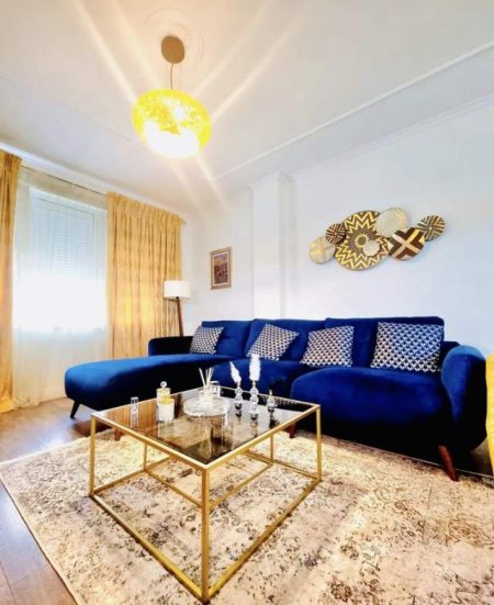 Tirane, shes apartament 2+1 117 m² 235.000 Euro (Buze Rruges se Kosovareve)