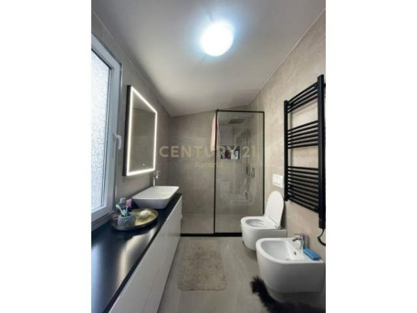 Tirane, jepet me qera apartament 2+1 Kati 3, 100 m² 650 Euro (Kopeshti Botanik)