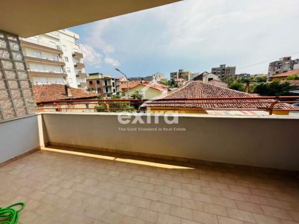 Shkoder, shitet apartament Kati 1, 70 m² 70.000 Euro (Prane Bashkise)