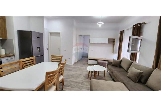 Tirane, jepet me qera apartament 2+1+BLK Kati 5, 75 m² 500 Euro (Ali Demi)