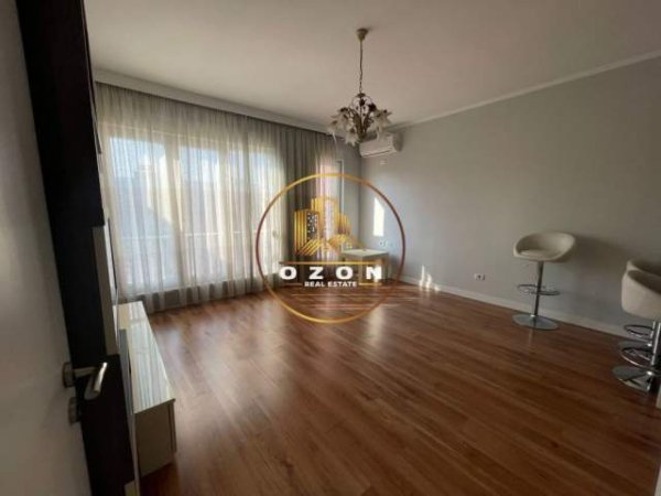 Tirane, shitet apartament 2+1+A+BLK Kati 8, 100 m² 180.000 Euro (RRUGA E KAVAJES)