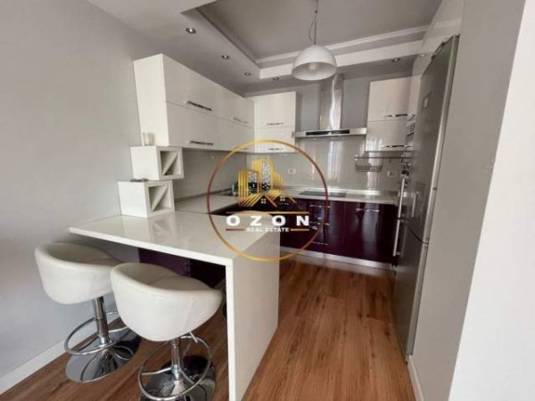 Tirane, shitet apartament 2+1+A+BLK Kati 8, 100 m² 180.000 Euro (RRUGA E KAVAJES)