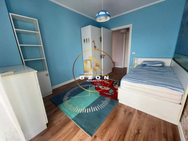 Tirane, shitet apartament 2+1+A+BLK Kati 8, 100 m² 180.000 Euro (RRUGA E KAVAJES)