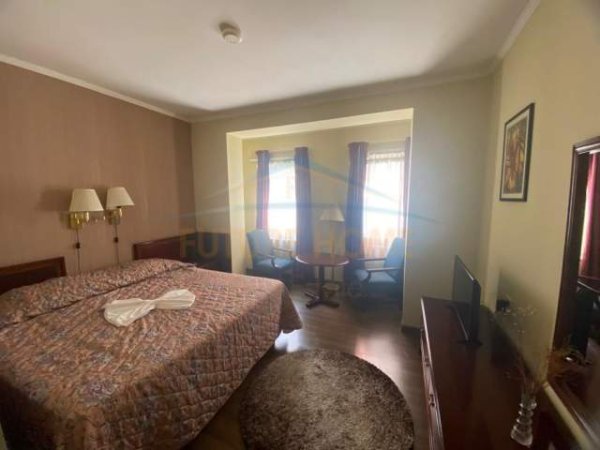 Korce, shitet hotel Kati 3, 801 m² 990.000 Euro (Qendër, Korçë)