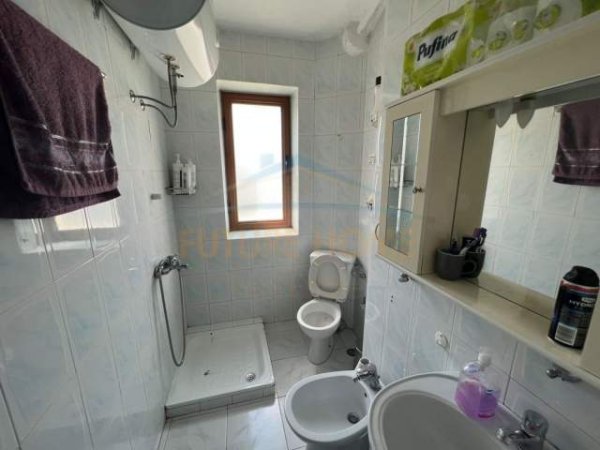 Korce, shitet apartament 1+1 Kati 4, 54 m² 36.000 Euro (Lagjia 16, Korçë)