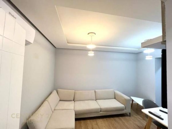 Tirane, jepet me qera apartament 2+1+BLK Kati 1, 75 m² 500 Euro (Qemal STAFA, Pazari I ri)
