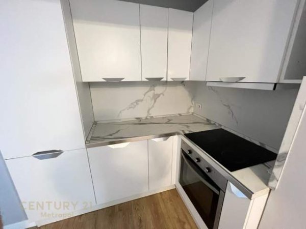 Tirane, jepet me qera apartament 2+1+BLK Kati 1, 75 m² 500 Euro (Qemal STAFA, Pazari I ri)