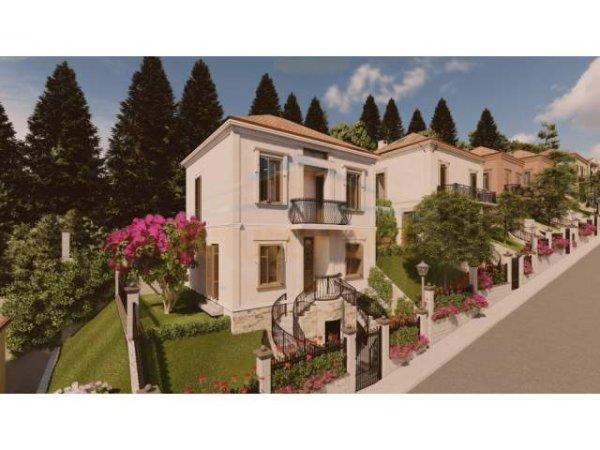 Korce, shitet Vile 3 Katshe Kati 3, 150 m² 300.000 Euro (Rezidenca Belvedere Korça, Korçë.)