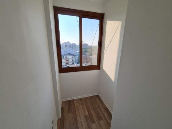 Durres, shitet apartament Kati 6, 54 m² 39.000 Euro (Prane shkolles "Bajram Curri' plazh, Durres)