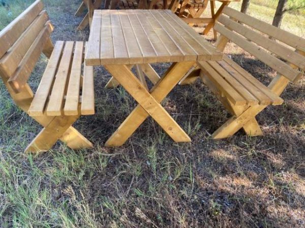 Tirane, - Tavolinë druri komplet me stola për lokale