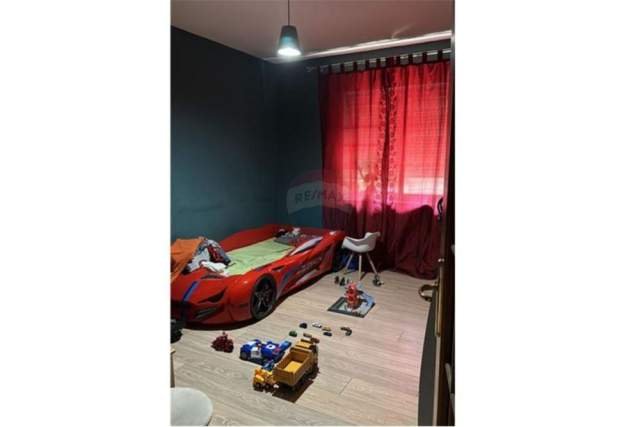 Tirane, shitet apartament 2+1+BLK Kati 3, 80 m² 135.000 Euro (Rr. e elbasanit)