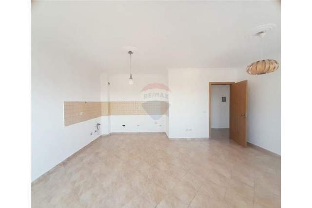 Shqiperi, shitet apartament 2+1+BLK Kati 8, 100 m² 160.000 Euro (21 dhjetori)