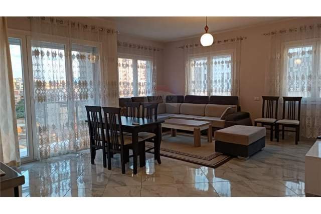 Tirane, jepet me qera apartament 1+1+BLK Kati 6, 500 Euro