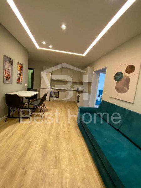 Tirane, jepet me qera apartament 2+1+BLK Kati 2, 80 m² 600 Euro (21 Dhjetori, prane Inxhinierise se Ndertimit)