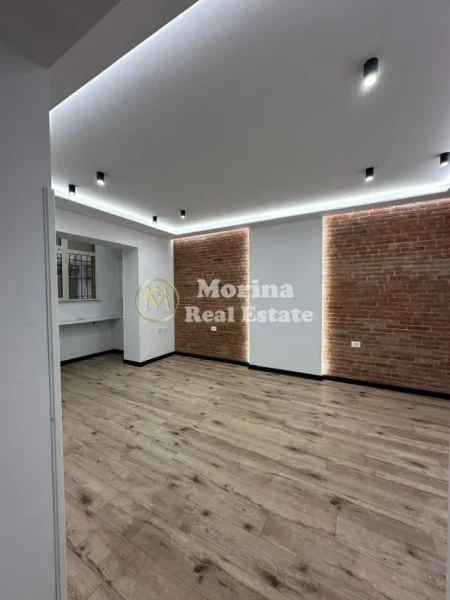 Tirane, shitet apartament 1+1 Kati 1, 62 m² 158.000 € (Sheshi Willson)