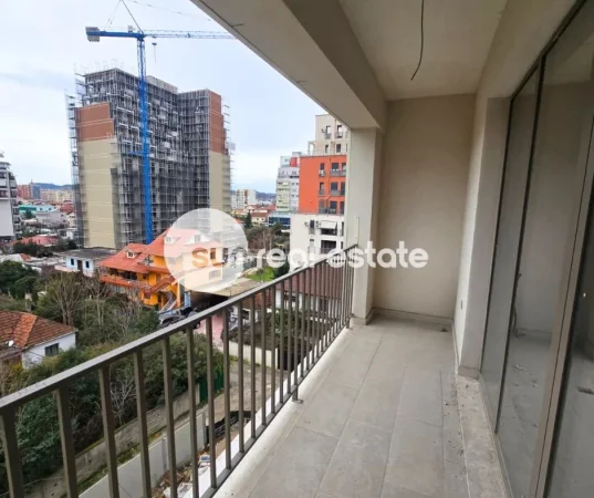 Tirane, shitet apartament 2+1+Ballkon Kati 3, 103 m² (LAPRAKE)