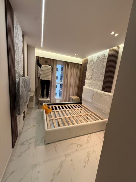 Tirane, jepet me qera apartament 1+1+Ballkon Kati 2, 75 m² 850 € (LAPRAKE)