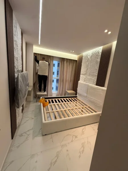 Tirane, jepet me qera apartament 1+1+Ballkon Kati 2, 75 m² 850 € (LAPRAKE)