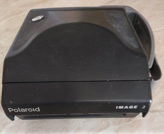 Durres, shes Shes aparat fotografik POLAROID