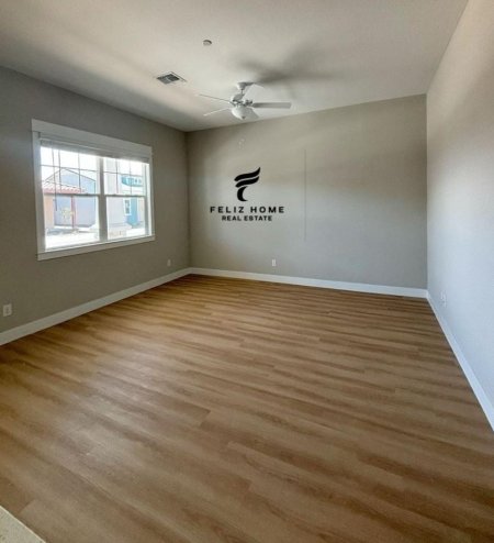 Tirane, jepet me qera apartament 2+1 Kati 1, 80 m² 600 € (DON BOSKO)