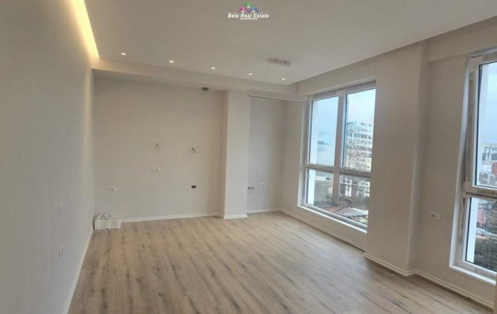Tirane, jepet me qera zyre Kati 6, 60 m² 700 € (prane Kompleksit Kika 2)