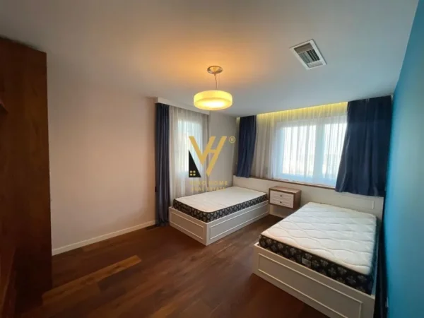 Tirane, jepet me qera apartament 3+1+Ballkon Kati 4, 220 m² 1.500 € (KOPSHTI BOTANIK)