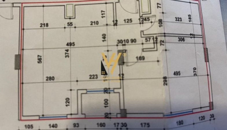 Tirane, jepet me qera zyre Kati 10, 80 m² 800 € (MYSLYM SHYRI)