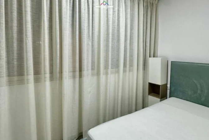 Tirane, jepet me qera Vile 2+1+Ballkon Kati 1, 75 m² 675 € (prane Fakultetit te Shkencave)