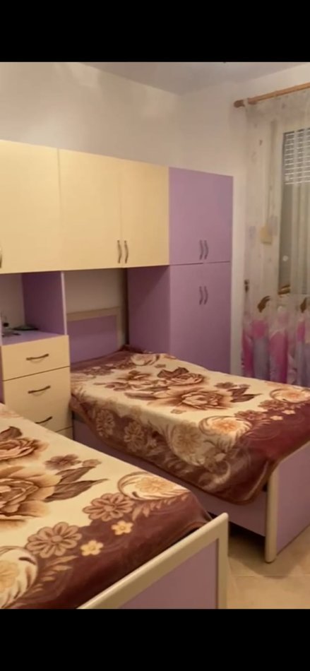 Tirane, jepet me qera apartament 2+1+Ballkon Kati 4, 106 m² 600 € (ASTIR)