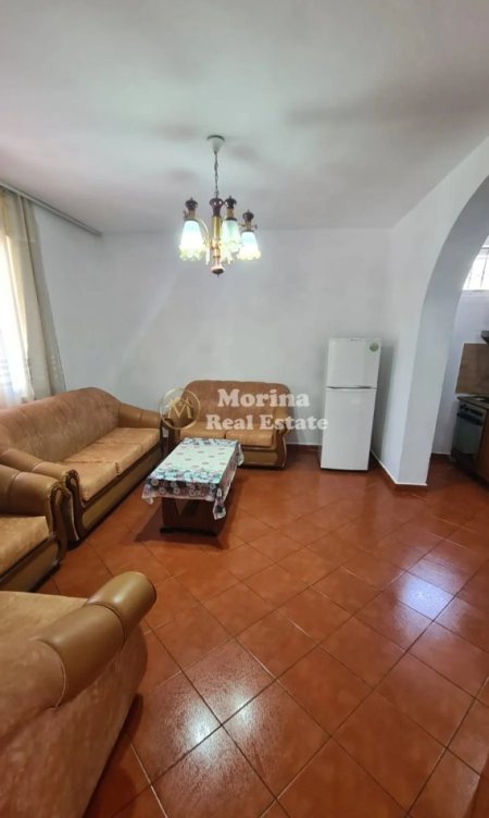 Tirane, jepet me qera shtepi 2+1 Kati 1, 90 m² 350 € (Rruga Jordan Misja)