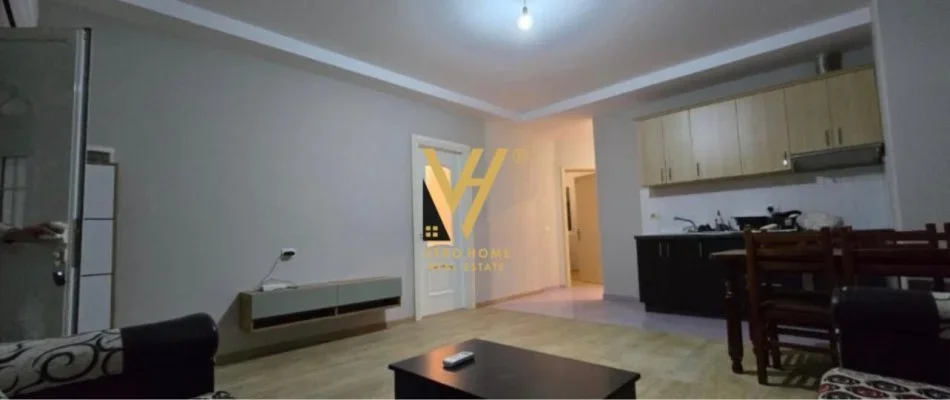Tirane, jepet me qera shtepi 2+1+Ballkon Kati 0, 80 m² 400 € (SAUK)