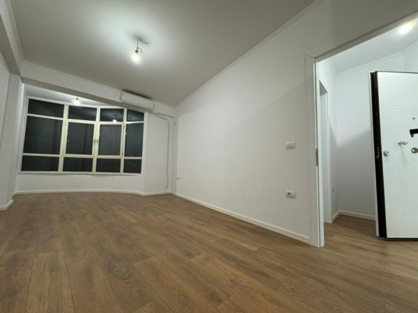 Tirane, shitet apartament 1+1 , 70 m² 108.000 € (Astir)