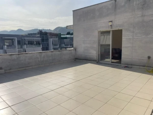 Tirane, jepet me qera apartament 1+1+Ballkon Kati 8, 70 m² 350 € (përballë American 3)
