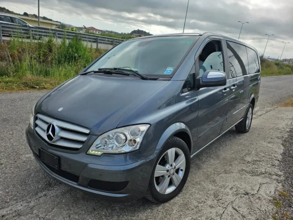 Kavaje, shes Furgon Mercedes-Benz Viano 2.2 CDI Nafte, gri e erret manuale Klima 14.000 €
