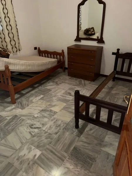 Tirane, jepet me qera shtepi 2+1 Kati 2, 120 m² 400 € (Kodra e Priftit)